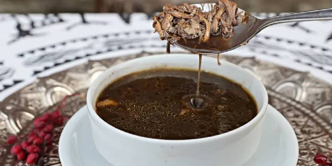 Doğadan toplayıp kavanozda saklıyorlar: Tescilli ‘Ağa çorbasına’ dönüşüyor 1